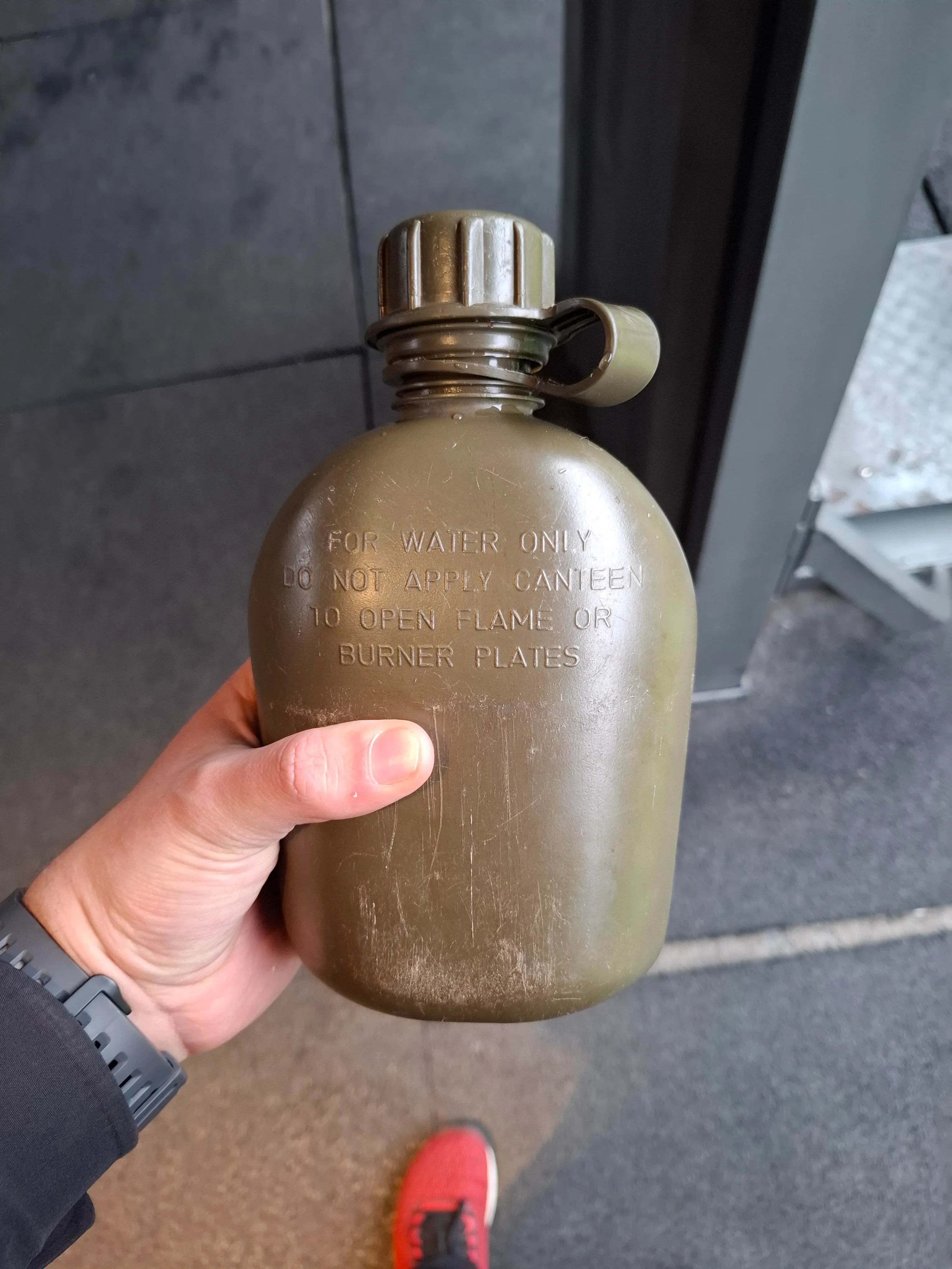 Gourde US Army MOLLE – Surplus Militaire Américain