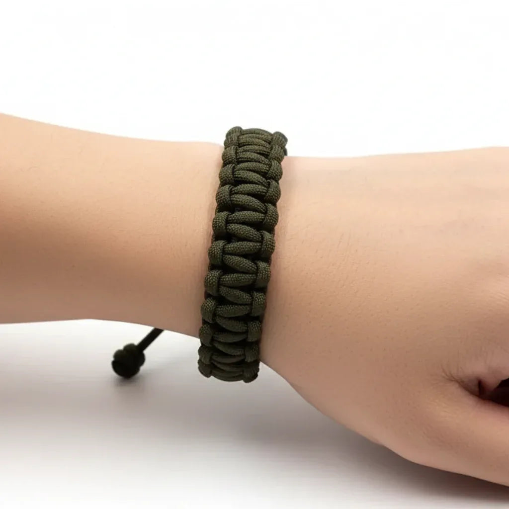 Bracelet de survie paracorde vert olive - Heracles Tactical Bracelet de survie paracorde vert olive - Heracles Tactical